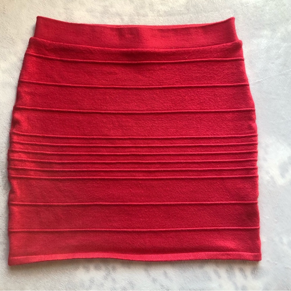 Short skirt
